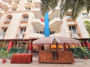 Exterior - Wildberrys Suites Baliapanda Rd (Puri)