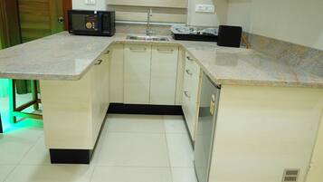 Classic Apartment | Private kitchen