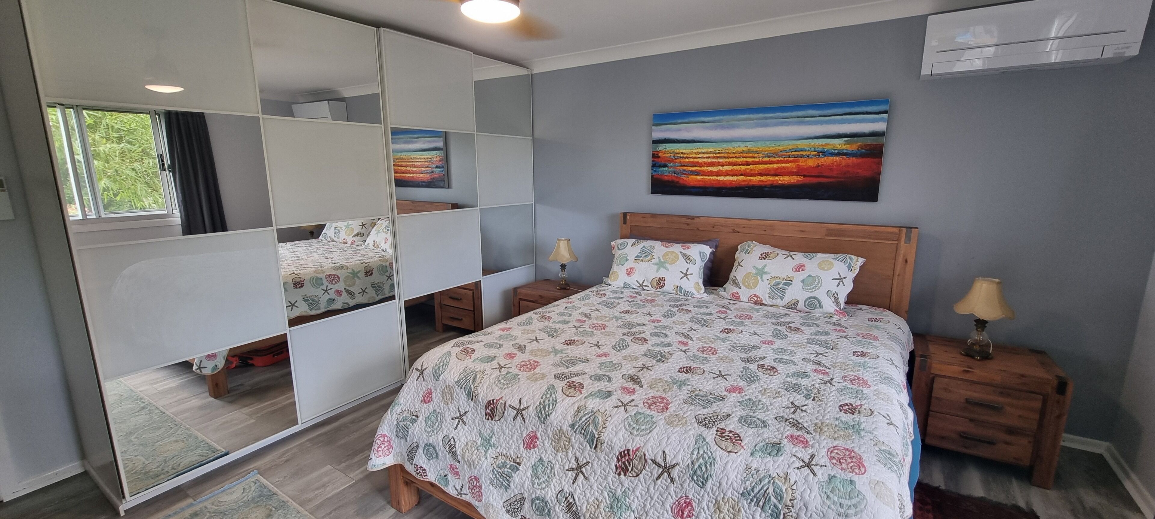 1 多间卧室、熨斗/熨衣板、WiFi、床单