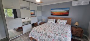 1 多间卧室、熨斗/熨衣板、WiFi、床单