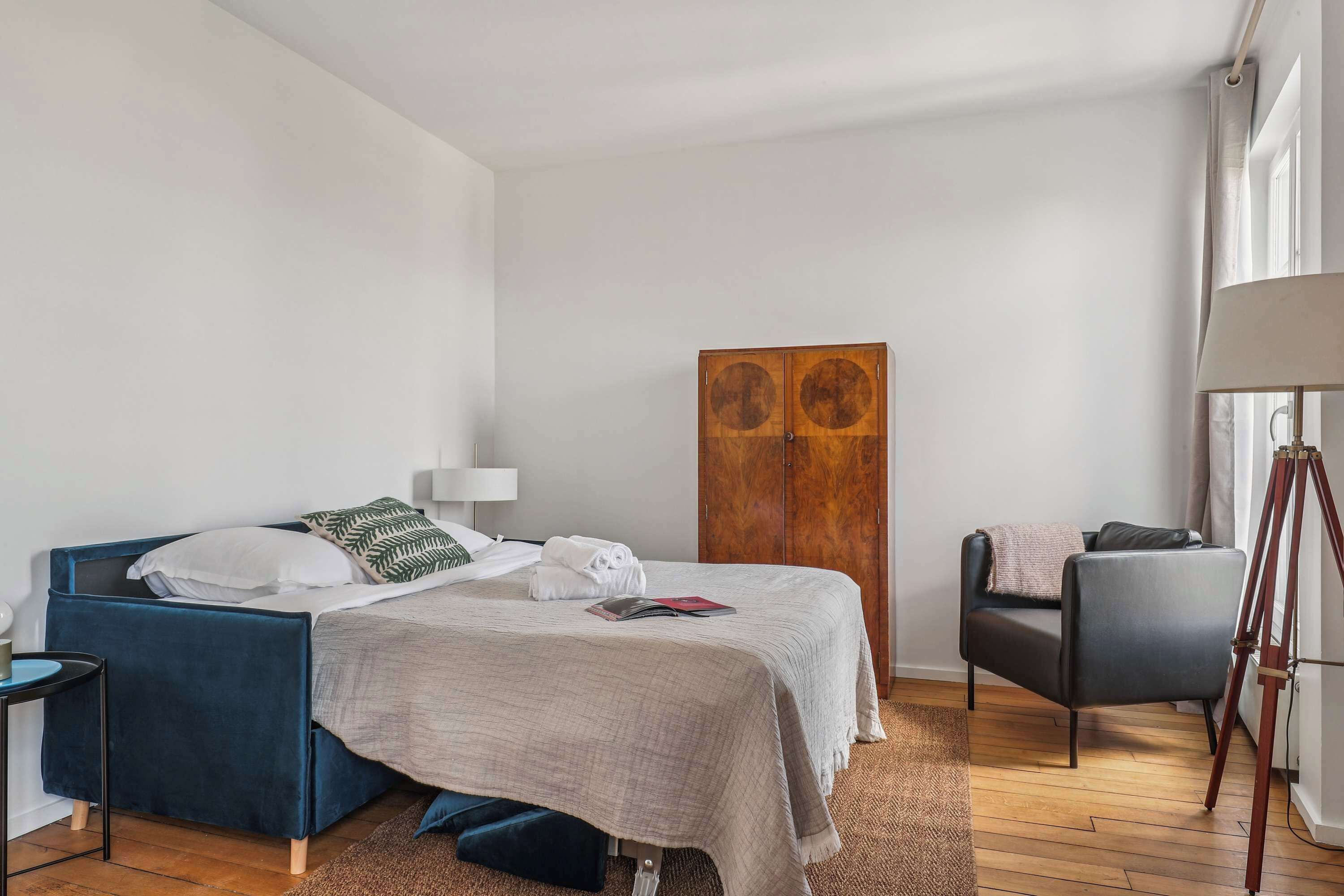 1 bedroom, desk, iron/ironing board, travel crib