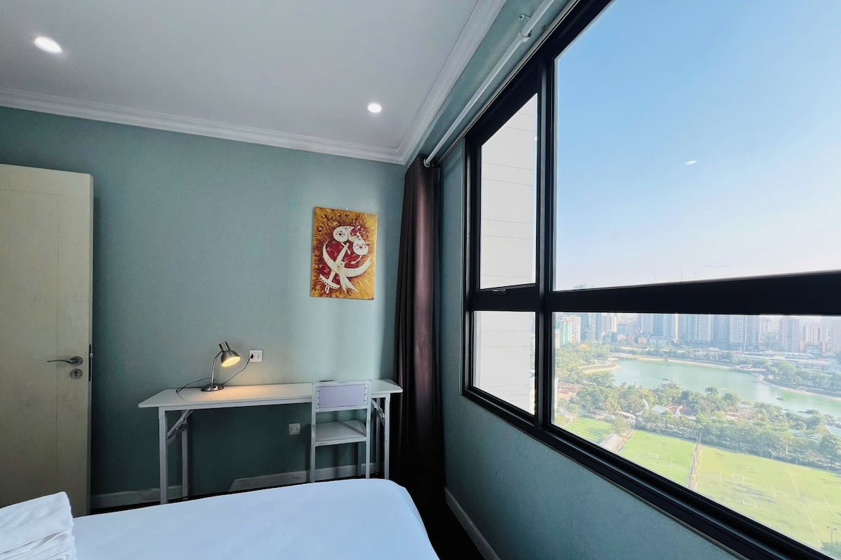 Apartment, 1 Queen Bed, Balcony, City View | Laptop workspace, blackout curtains, iron/ironing board, free WiFi