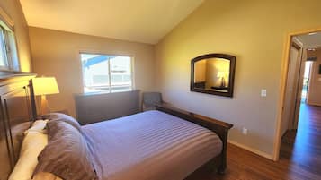 熨斗/熨衣板、床单