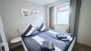 2 Schlafzimmer, Bügeleisen/Bügelbrett, WLAN