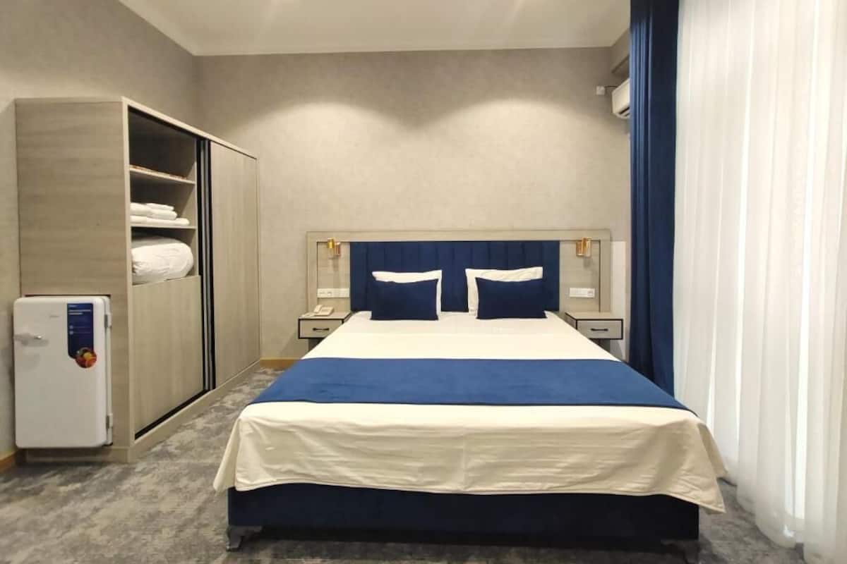 Double or Twin Room, City View | Free WiFi