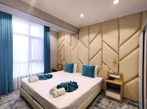 Deluxe Double Room, City View | Soundproofing, iron/ironing board, free WiFi - BlueShore International hotel (Tashkent)