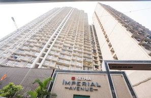 Exterior - Tulsi Luxury Home (Mumbai)