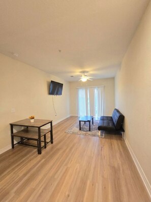 TV - Cedar Park Apt | Pool, Gym, WiFi, Kitchen, Laundry (Cedar Park)
