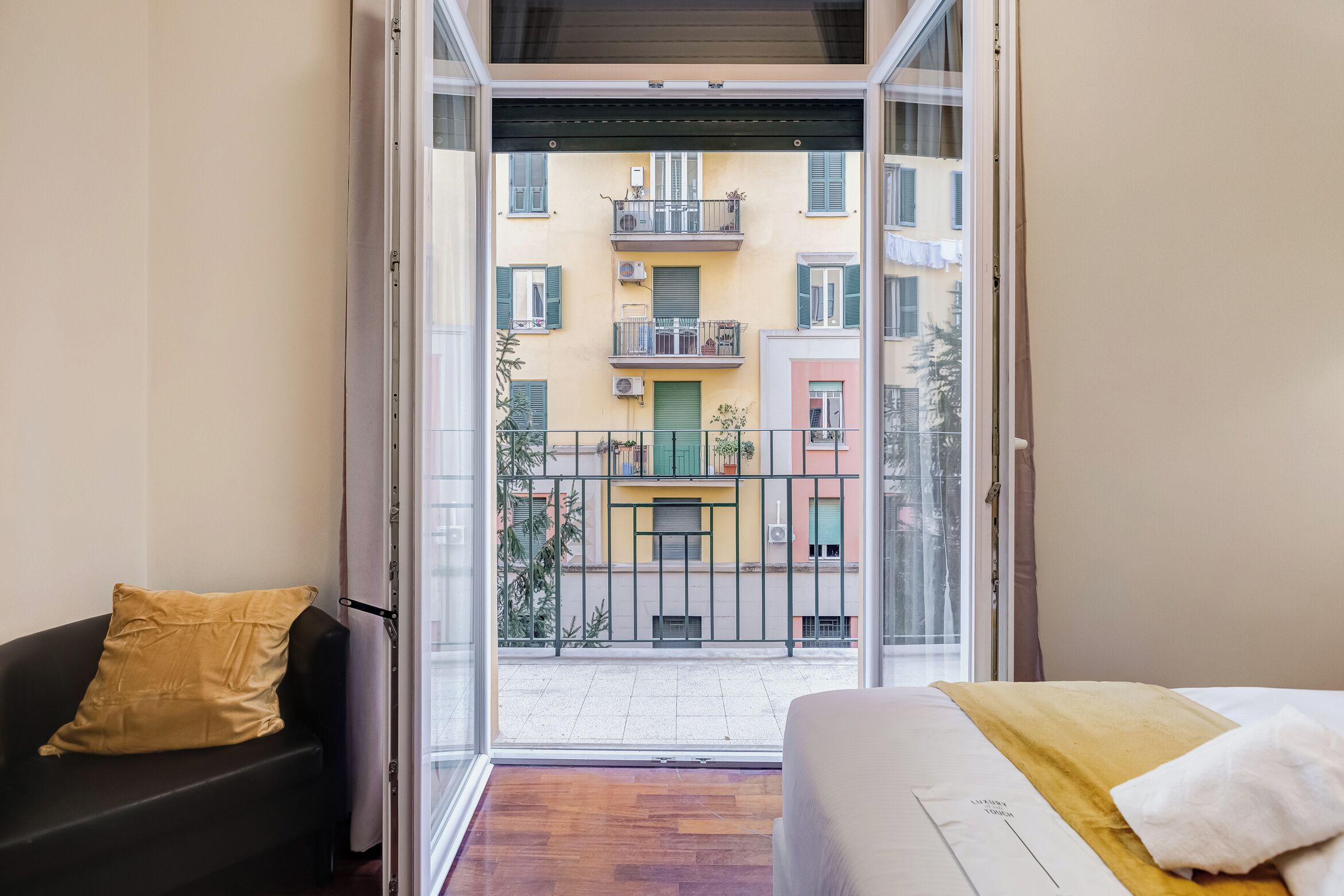 アイロン / アイロン台、WiFi、ベッドシーツ