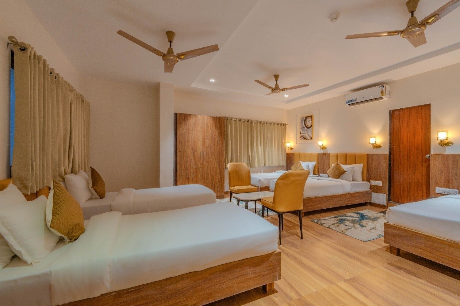 Quadruple Room | Free WiFi