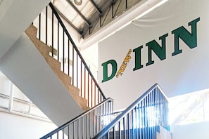 Interior - D New Inn Mactan (Lapu-Lapu)