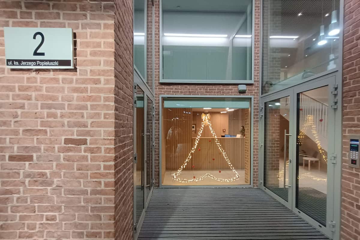 Comfort Apartment, Balcony, Courtyard View | Lobby