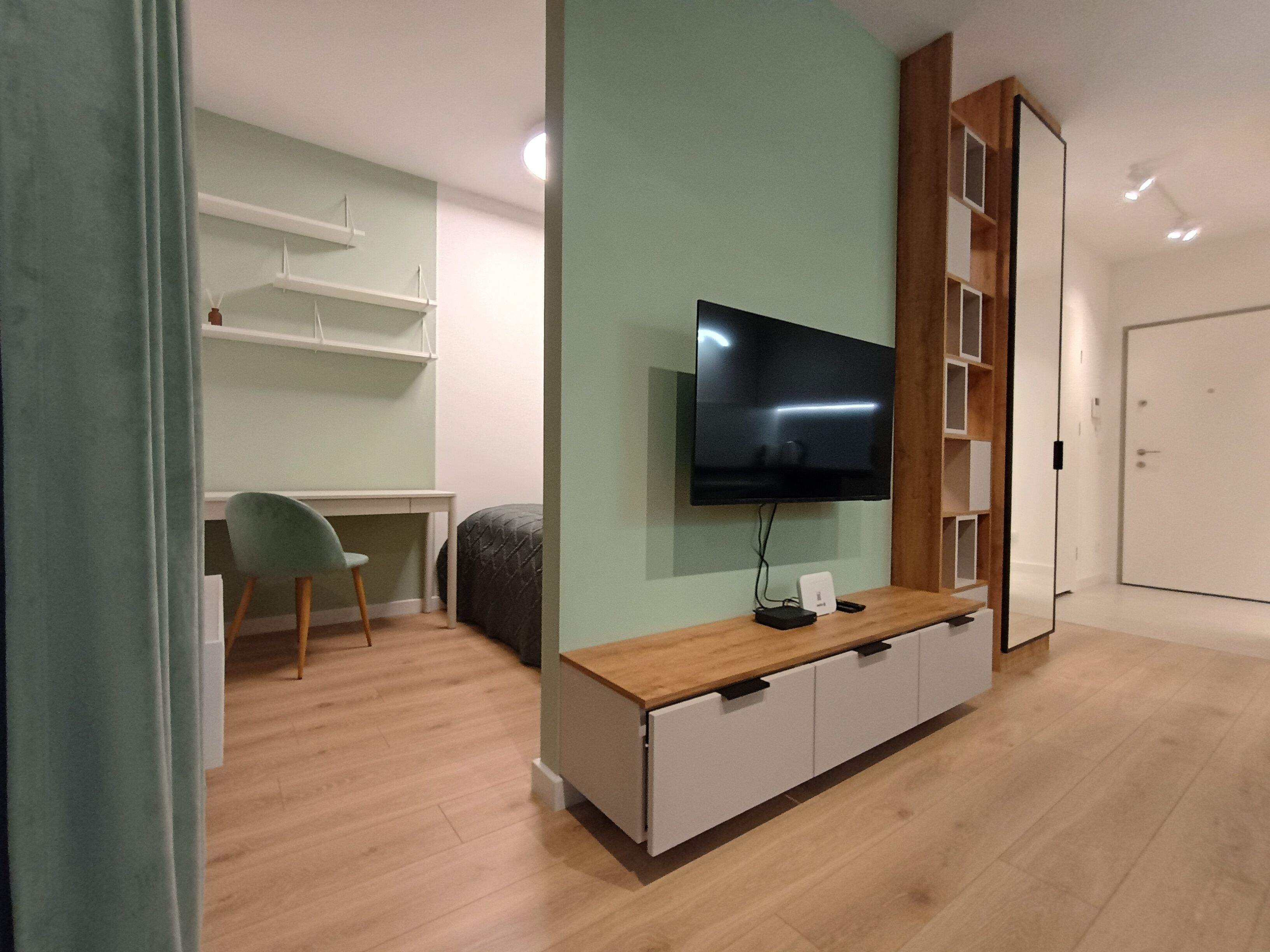 Comfort Apartment, Balcony, Courtyard View