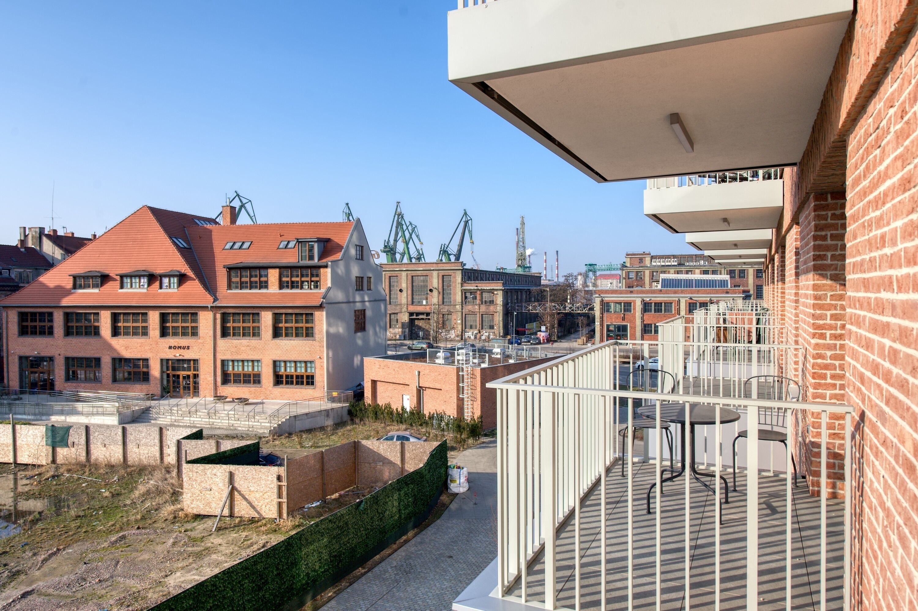 Comfort Apartment, Balcony, Courtyard View | Balcony