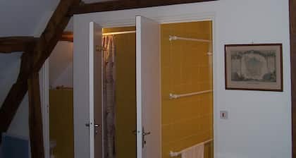 Appartement sur domaine agricole bocager, parc naturel du Morvan