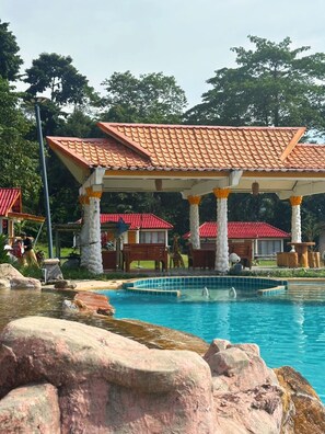 3 outdoor pools - family villa (Ko Chang)