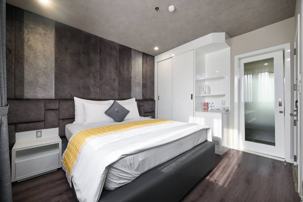 Deluxe Double Room | Free WiFi