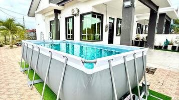 Deluxe House | Pool | Indoor pool