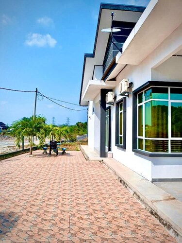 Homestay Selesa KKI Guest House