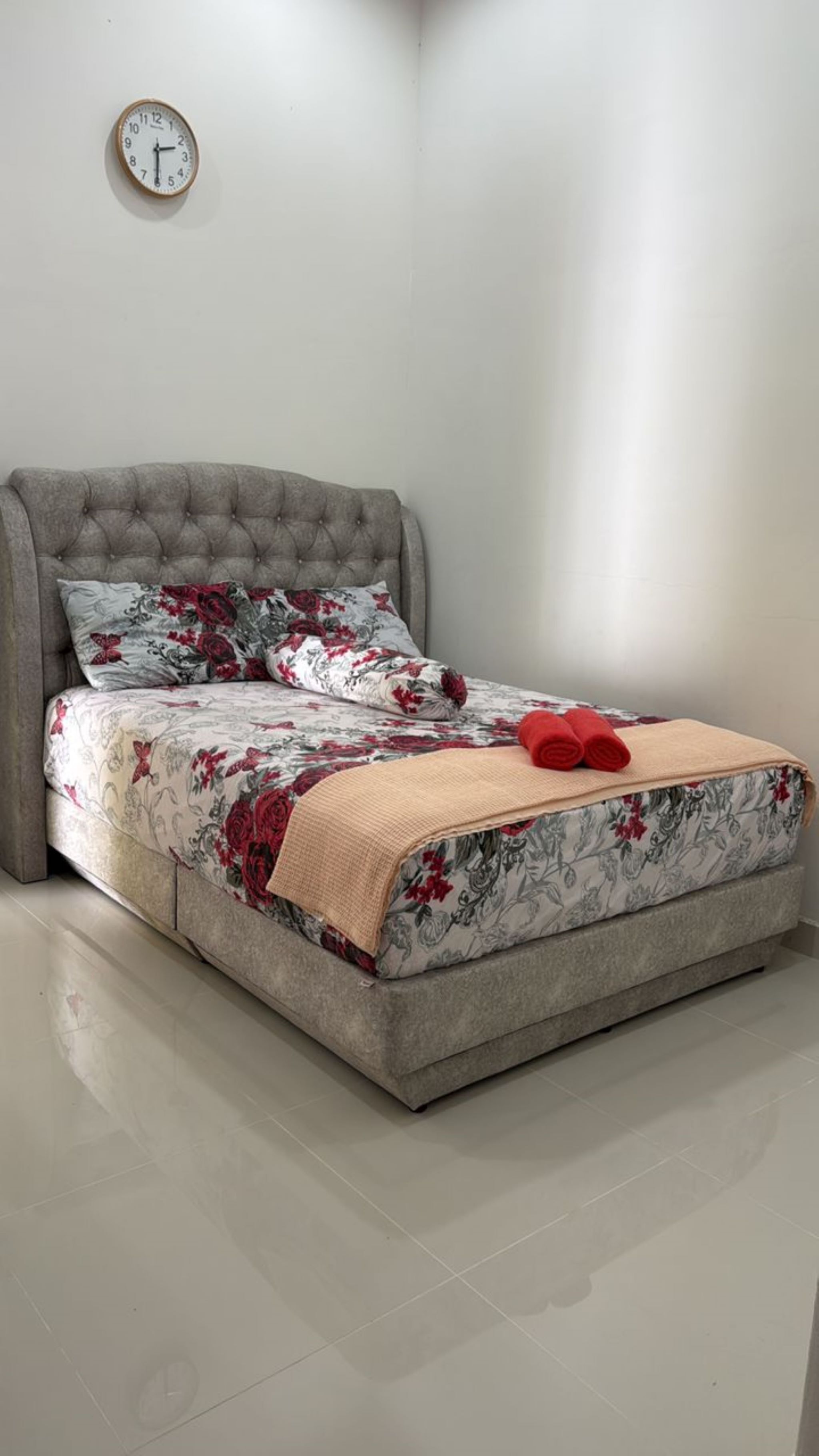 Iron/ironing board, free WiFi