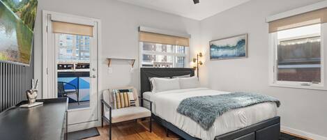 Desk, iron/ironing board, free WiFi, bed sheets