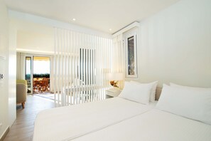 1 bedroom, WiFi, bed sheets - Glyfada Glow Suite Ground floor by Corfuescapes (Corfu, Ionan Island)