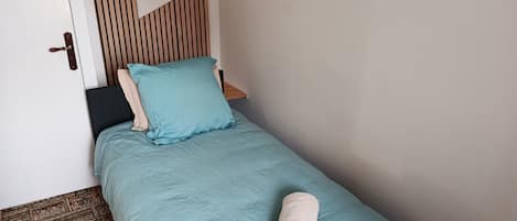 Klassieke kamer, 1 twee- of 2 eenpersoonsbedden | Een bureau, gratis wifi