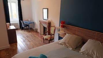 Dobbelt- eller tomannsrom – classic | Skrivebord og wi-fi (inkludert)