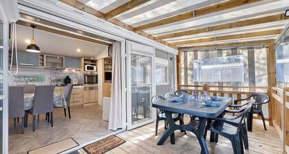 Quiet 4-Star Mobile Home for 6 Guests – Bois Dormant