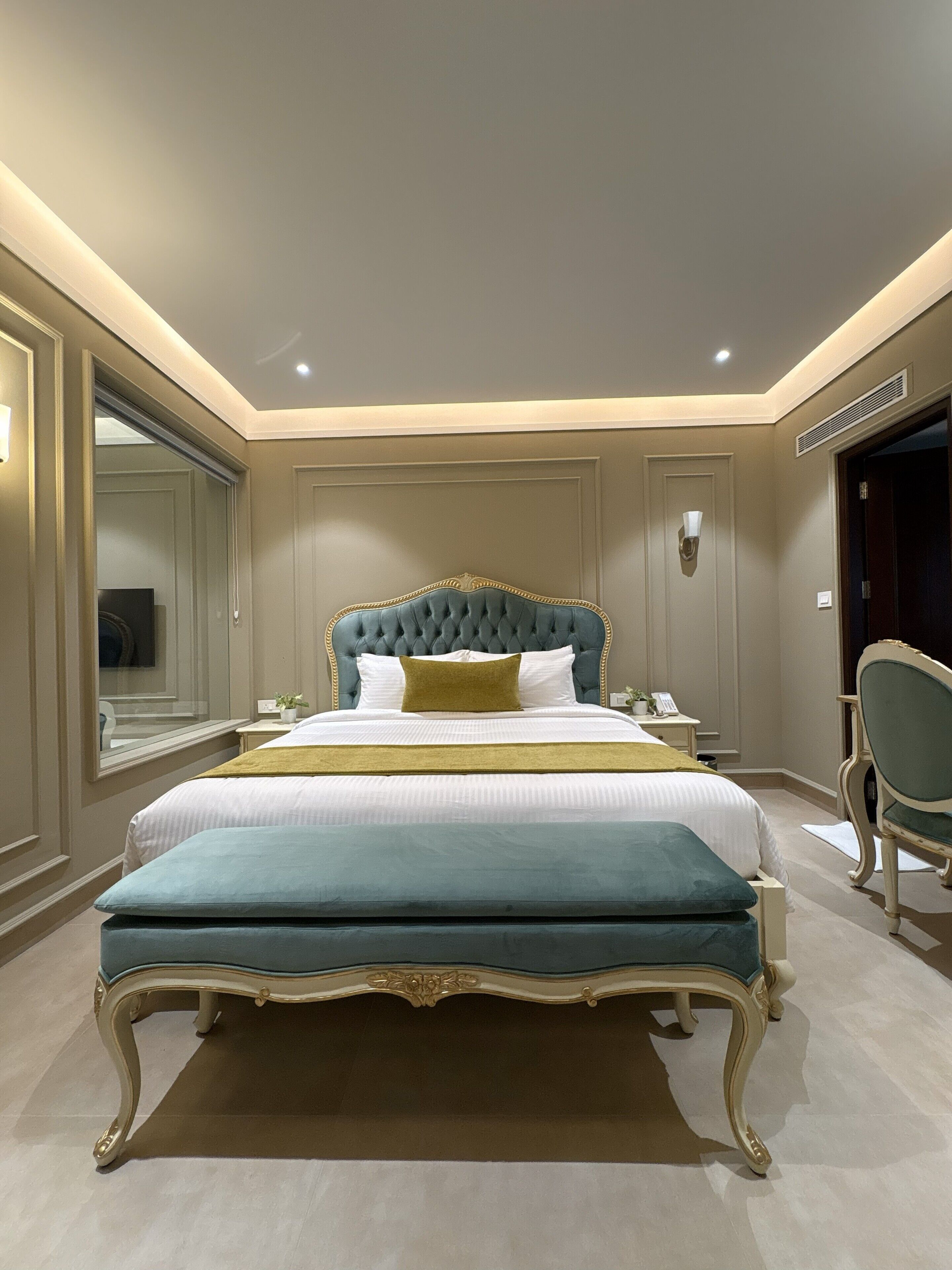 Junior Studio Suite | Free WiFi