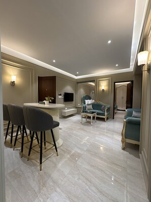 普通開放式套房 | 客廳