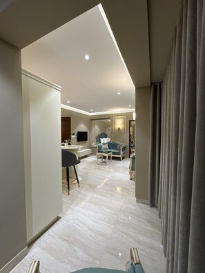 普通開放式套房 | 客廳