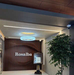 Interior - Zipp Hotel Rosalba (Bengaluru)