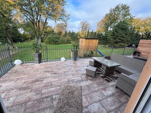 Terrace/patio - Baltic Sea Lounge beautiful, bright large apartment 100sqm in Kühlungsborn (Kühlungsborn)
