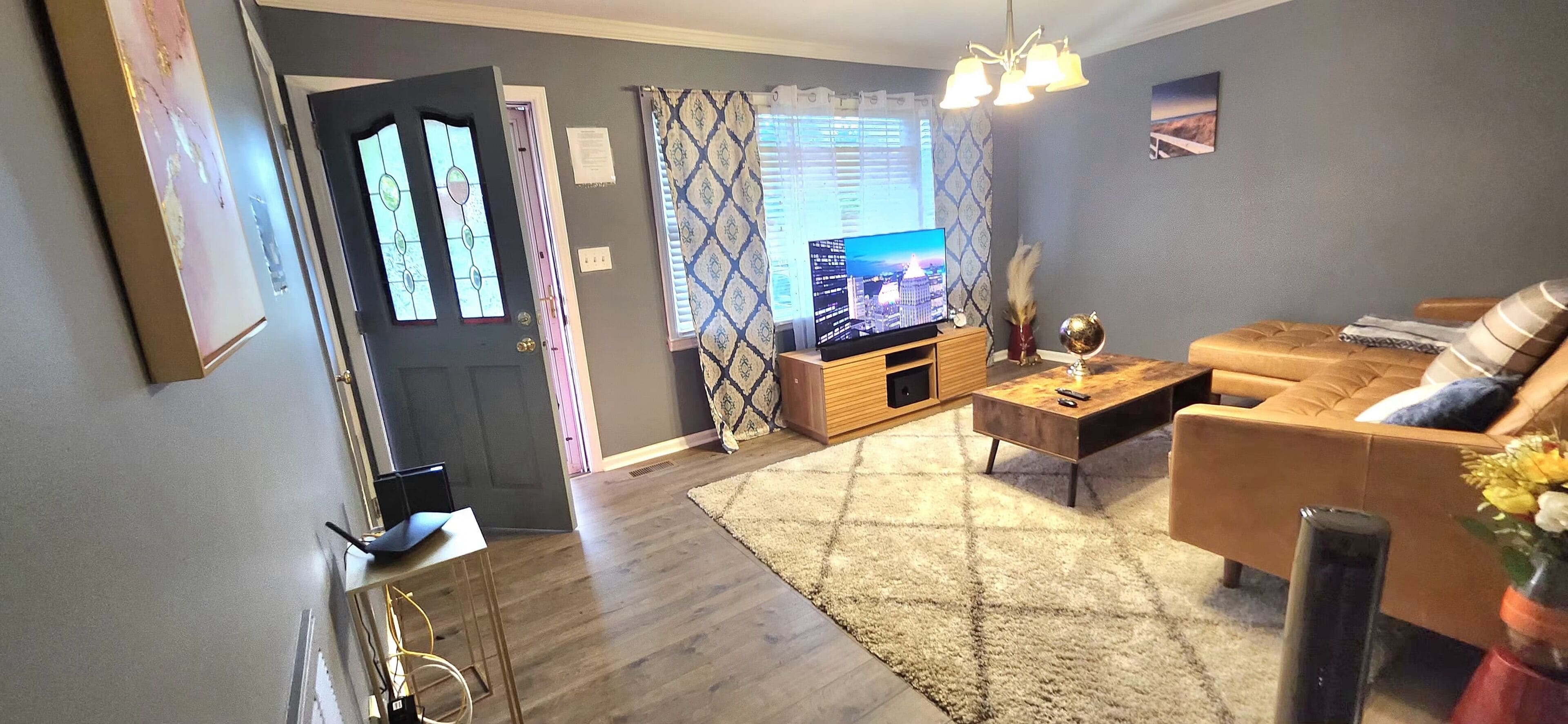 Télévision, cheminée