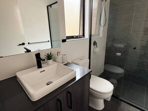 Bathroom - Modern Comfort home in the Heart of Brabham (Brabham)