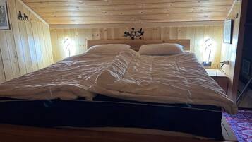2 Schlafzimmer, Reisekinderbett, kostenloses WLAN