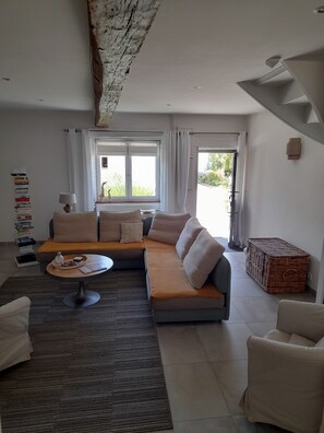 Smart TV, fireplace, DVD player, books - SALT-MARSH HOUSE IN THE HEART OF THE SALT MARSHES (Guérande)