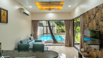 Business Villa, Balcony, Garden View | Pool