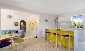 Living area - Villa between lake and ocean, view of white beach (Soorts-Hossegor)