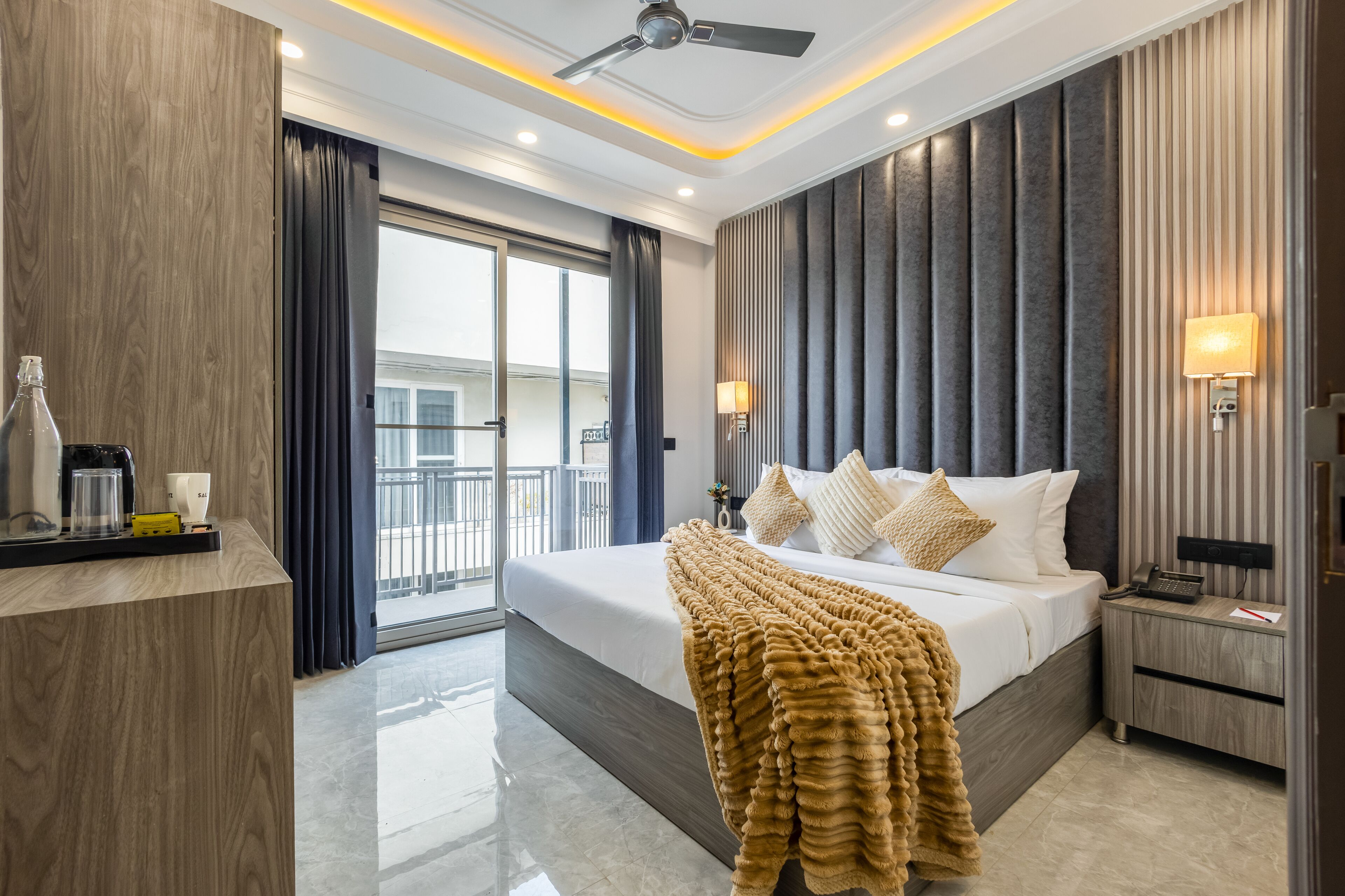 Minibar, in-room safe, desk, laptop workspace