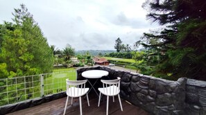 Yhden hengen standard-huone | Ulkoruokailutilat