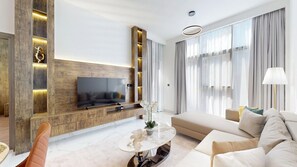 TV - Upgraded 1 Bed l Business Bay l Free Pool, Gym (Business Bay)