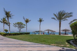 Property grounds - 1 Bed on The Palm l City Views l Near Atlantis (Palm Jumeirah)