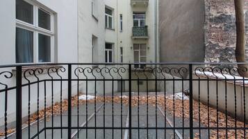 Apartment (102) | Balcony