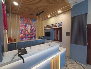 Lobby - Hotel Padma Residency (Datia)