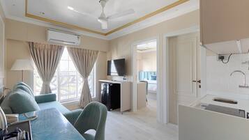 Studio Superior, pemandangan kota | Interior