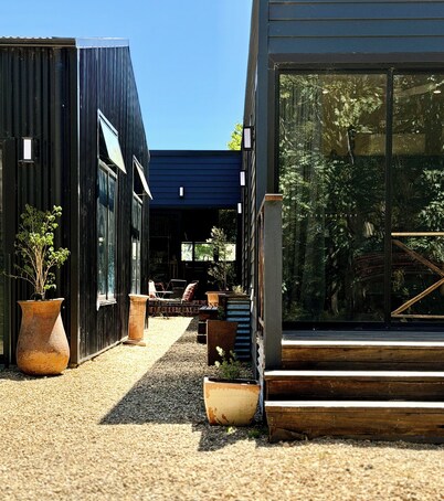 Grangeford Retreat: Indoor Pool, Forest and Restaurants, Trentham