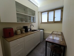 Microwave - Trastevere station apartment (Roma)