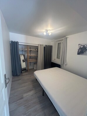 1 bedroom - Charming village house (Saint-Sardos)